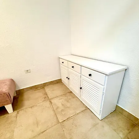 Modern In Cristianos